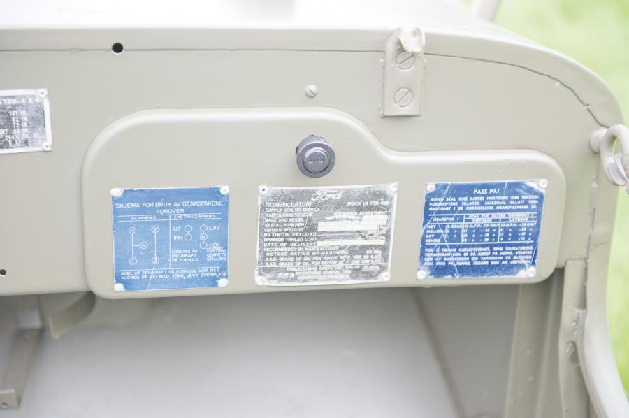  Ford GPW Military Jeep 1945 года  (фото 3 из 9)